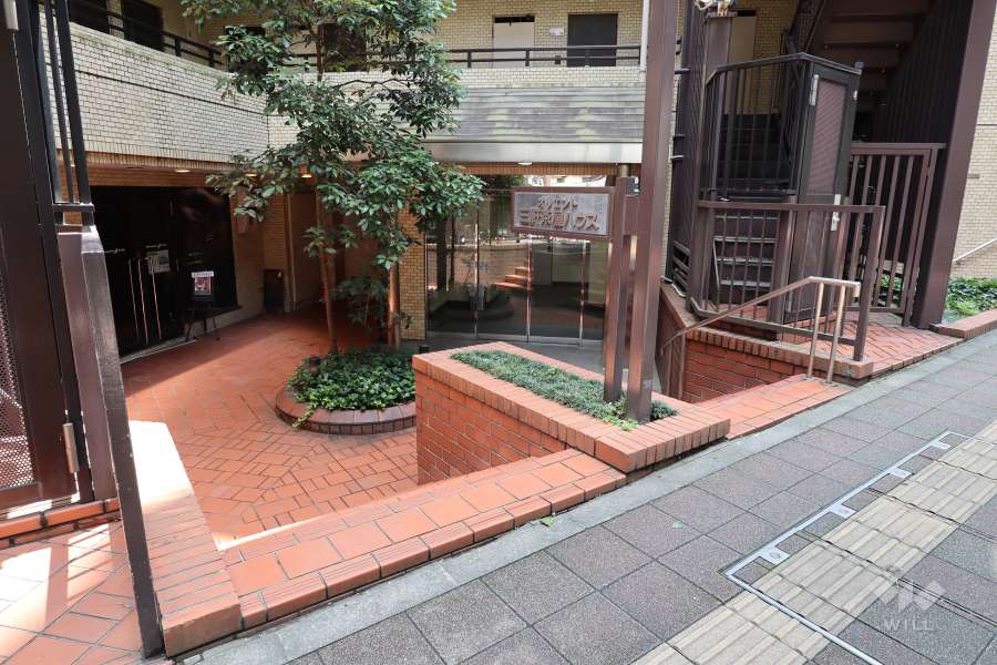 エントランスアプローチ