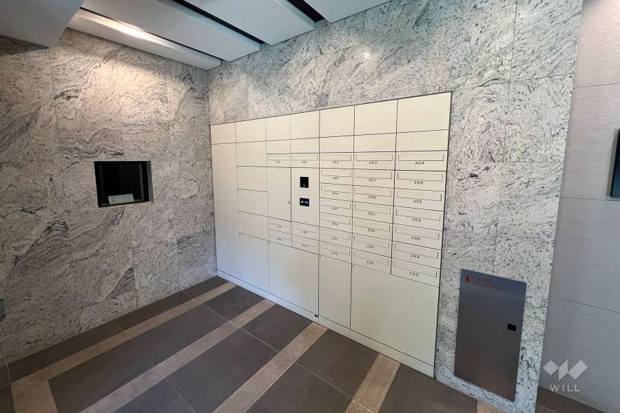 共用ポストと宅配ボックス