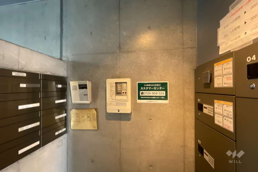 宅配ボックスと共用ポスト