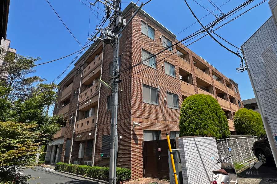 ジェイパーク三軒茶屋の外観(南西側から)