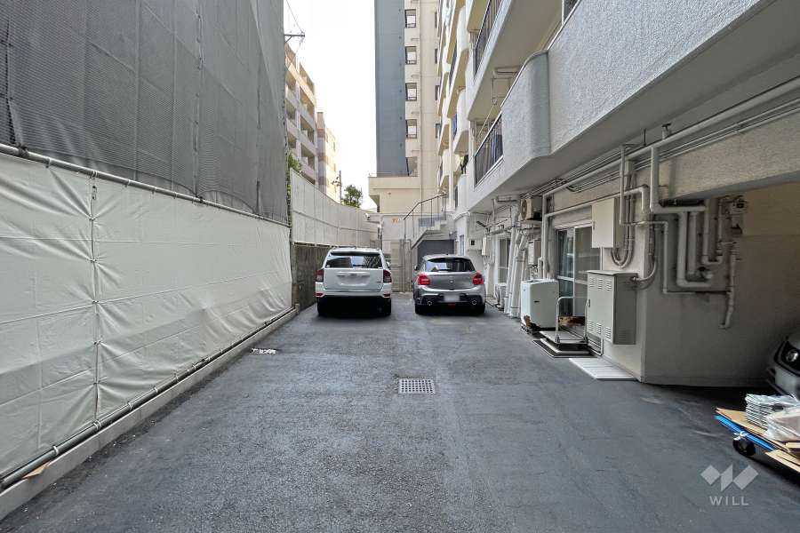 敷地内駐車場（屋外平面式）