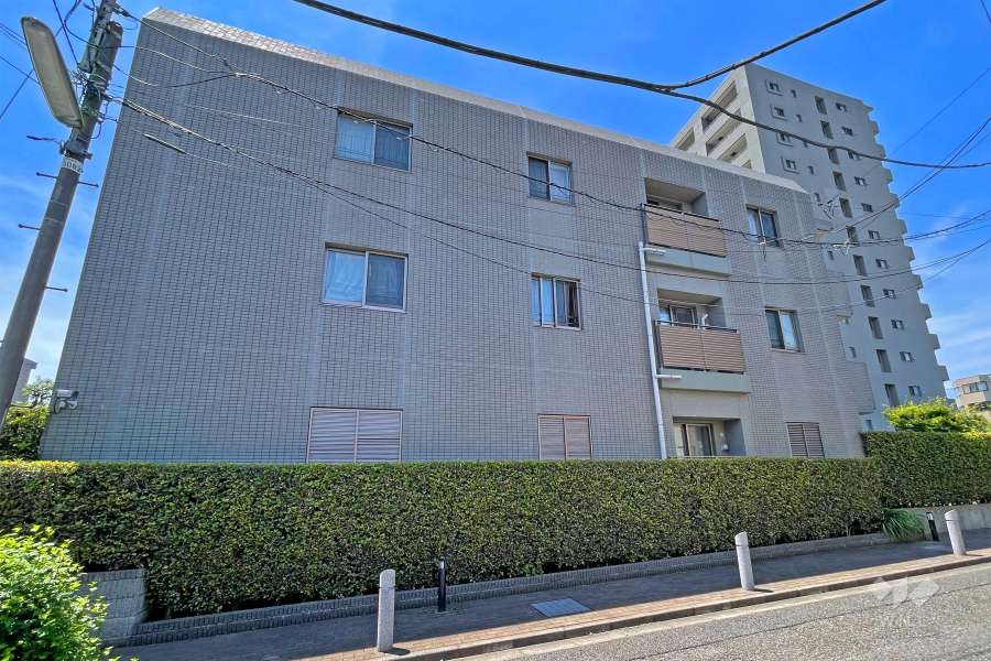 ルフォン世田谷の外観（北東側から）