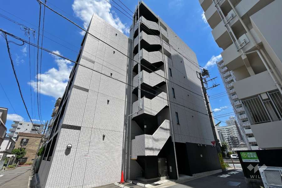 グランヴァン駒沢大学の外観（南側から）