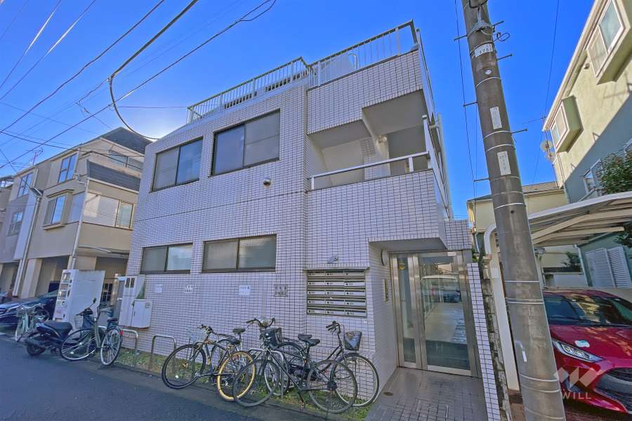 リック上北沢の外観（北西側から）