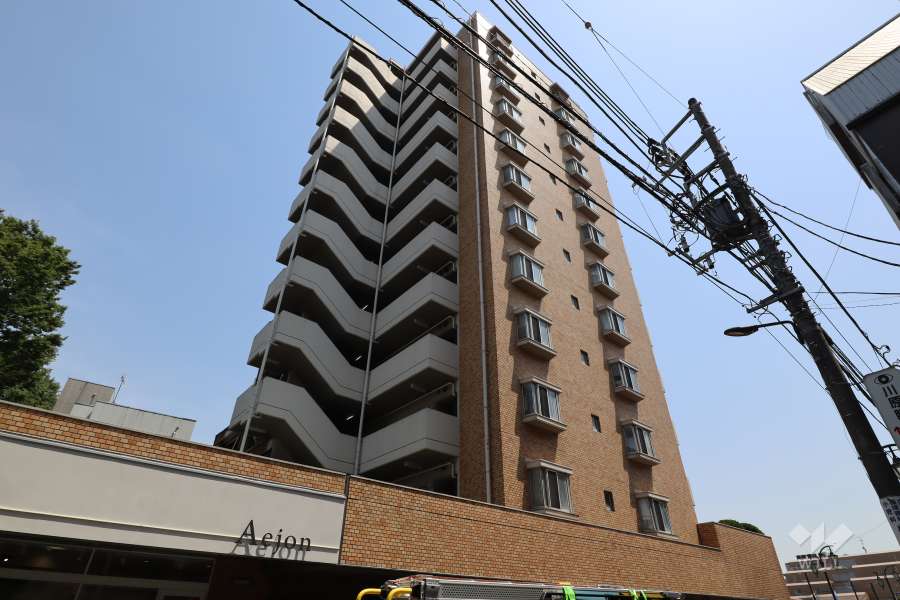 マンションの外観(北西側から)