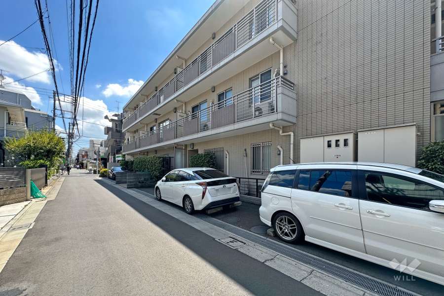 敷地内駐車場（屋外平面式）