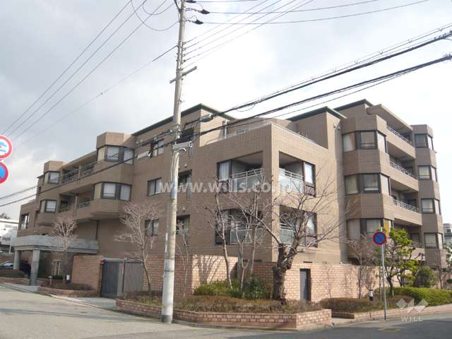 ラジュール芦屋の外観（北西側から）