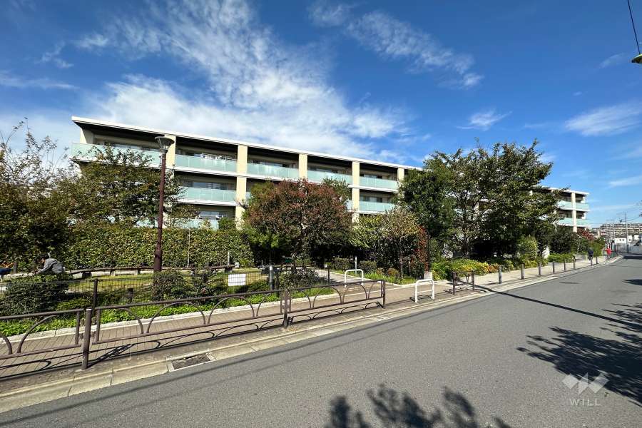 クラッシィハウス上北沢の外観（南西側から）