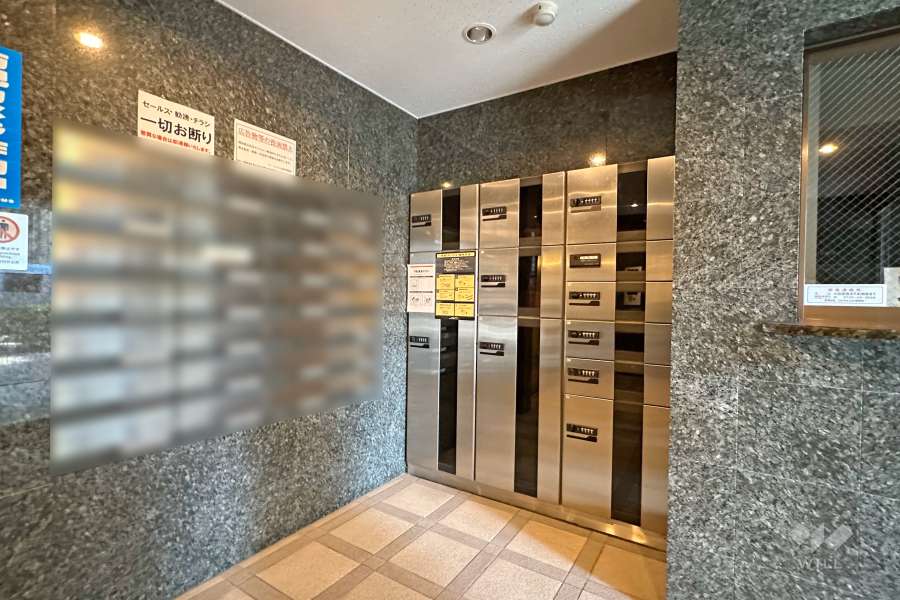 共用ポストと宅配ボックス