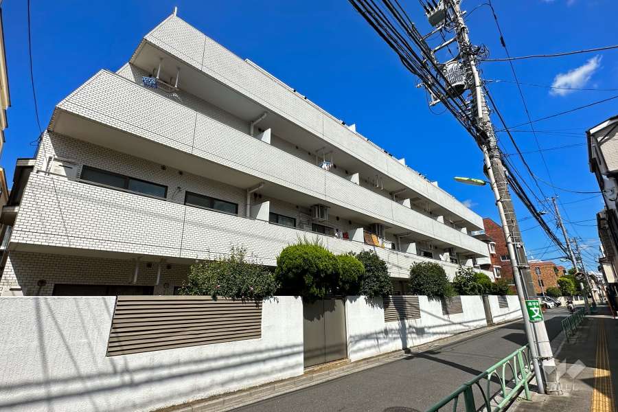 ライオンズマンション上北沢第2の外観（北西側から）