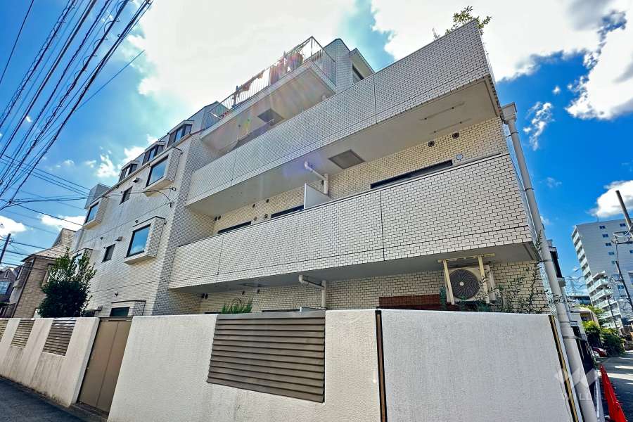 ライオンズマンション上北沢第2の外観（南側から）