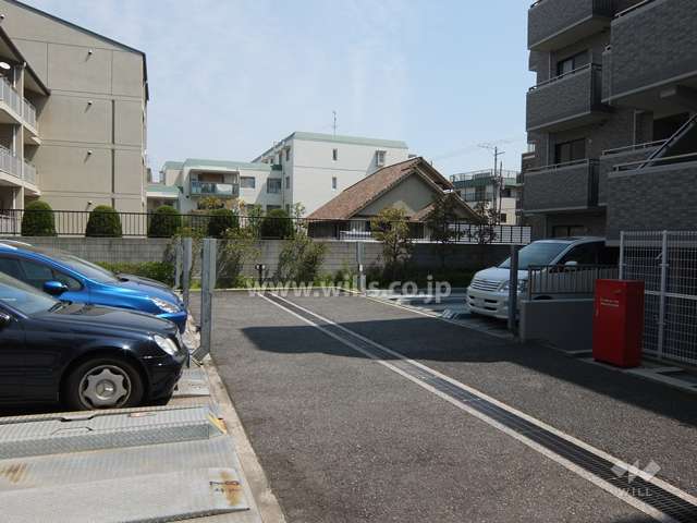 敷地内駐車場