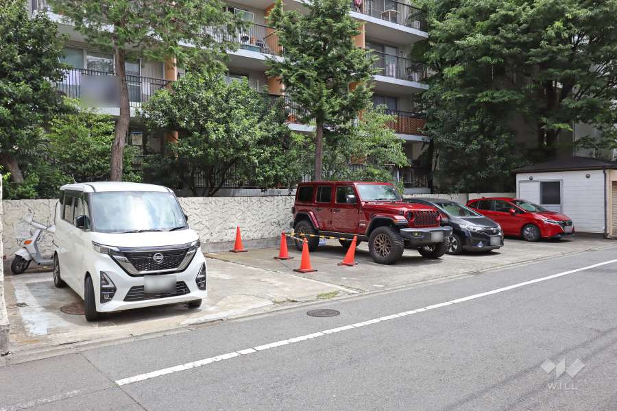 敷地内駐車場（屋外平面式）