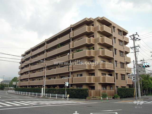 メロディーハイム芦屋浜の外観（南東側から）