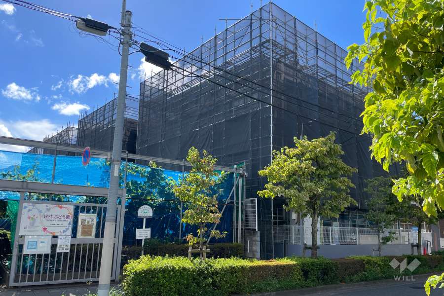 セザール上野毛ガーデンの外観（東側から）