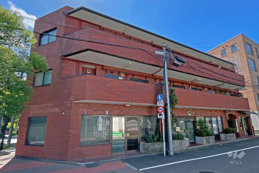 パレドール上用賀の外観（北東側から）