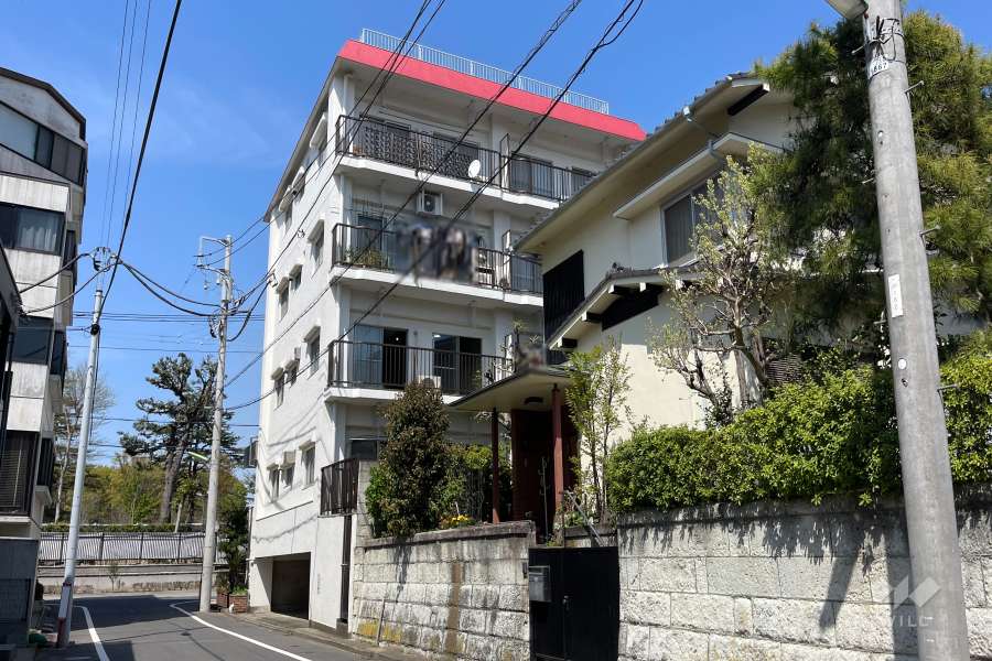 馬事公苑ヒミコマンションの外観（南側から）　