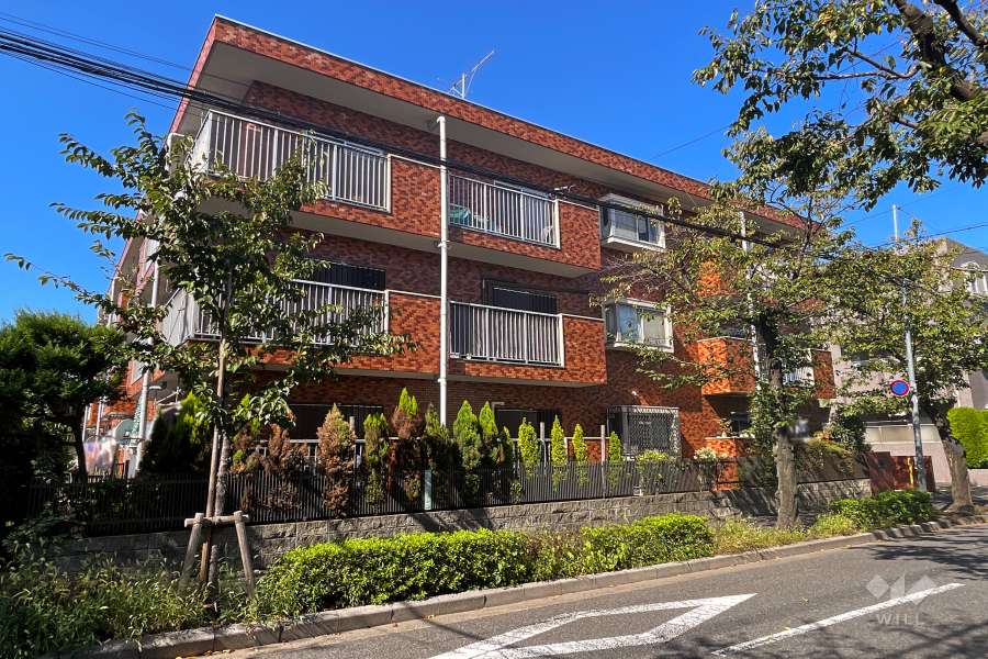 上用賀キソウマンションの外観（南東側から）