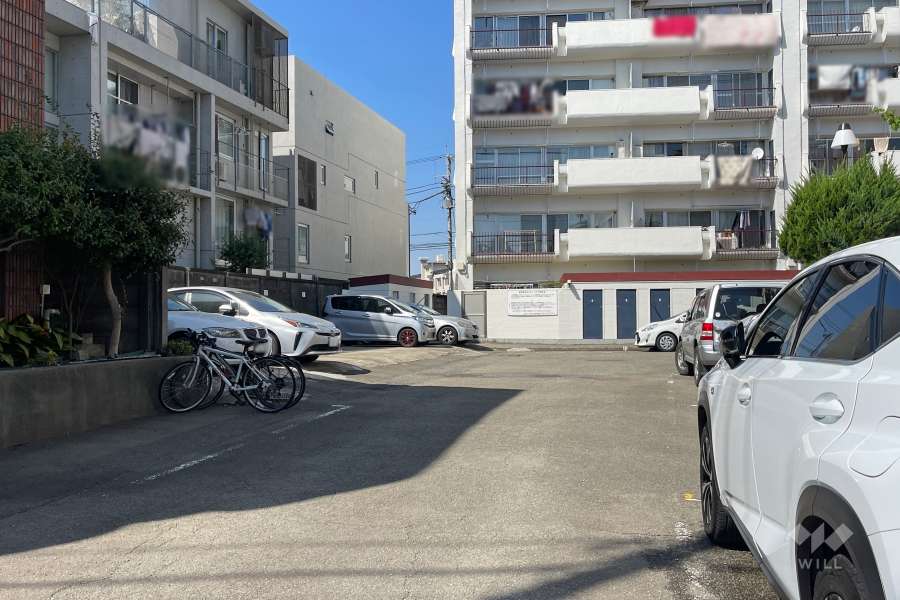 敷地内駐車場（屋外平面式）　