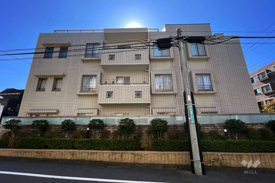 フォルム上用賀馬事公苑の外観（北側から）