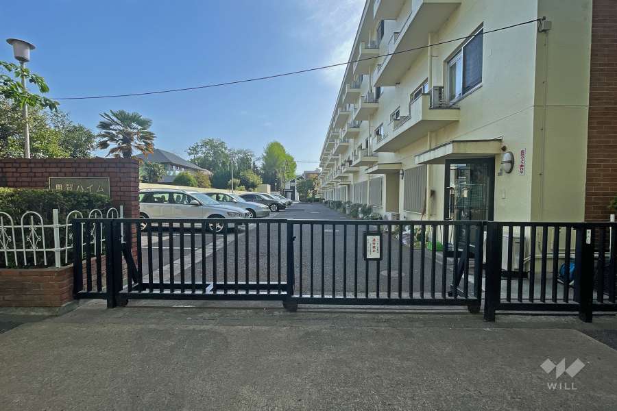 敷地の入り口（北側）