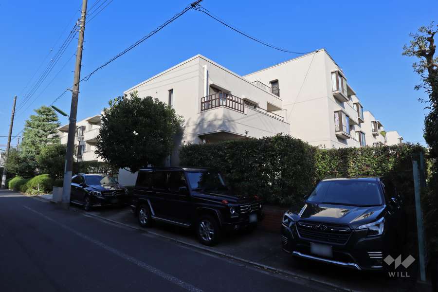 上用賀タウンホームの外観（南西側から）