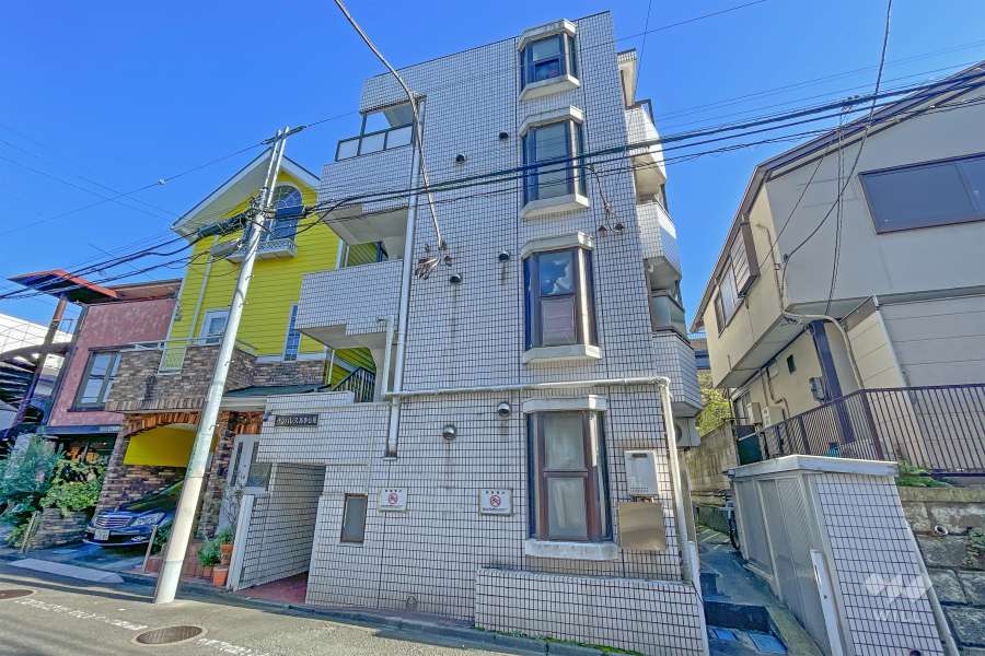 サンパレス馬事公苑の外観（北西側から）