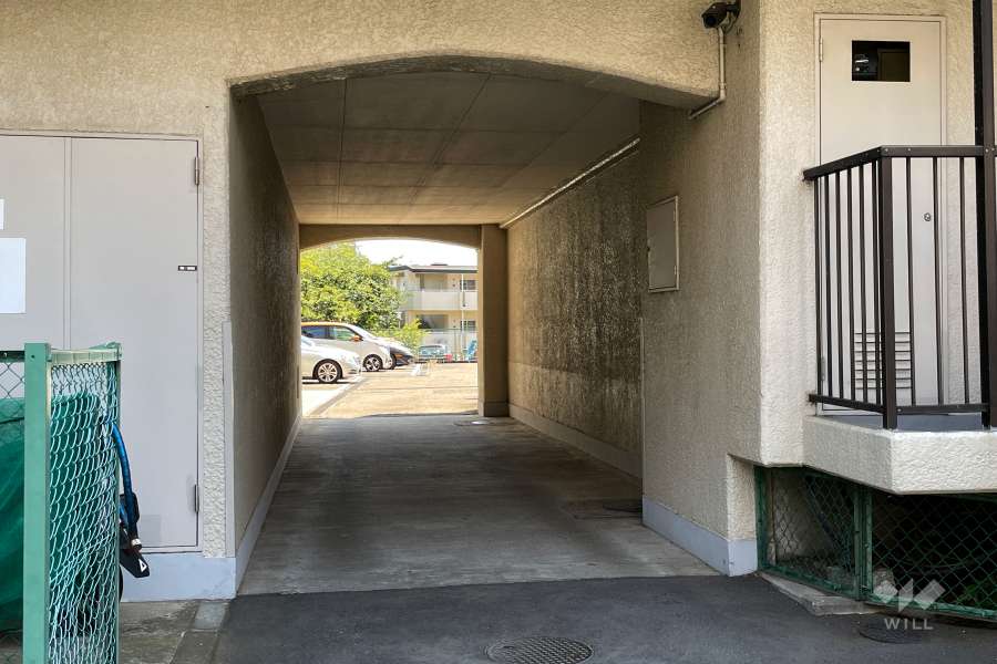 駐車場の出入口