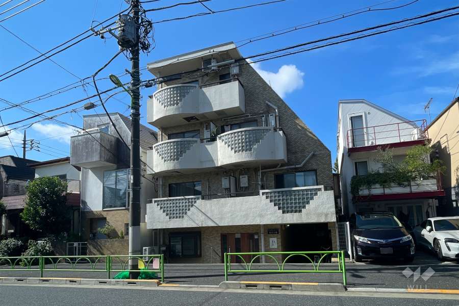 ミリオンコート駒沢公園の外観（北東側から）