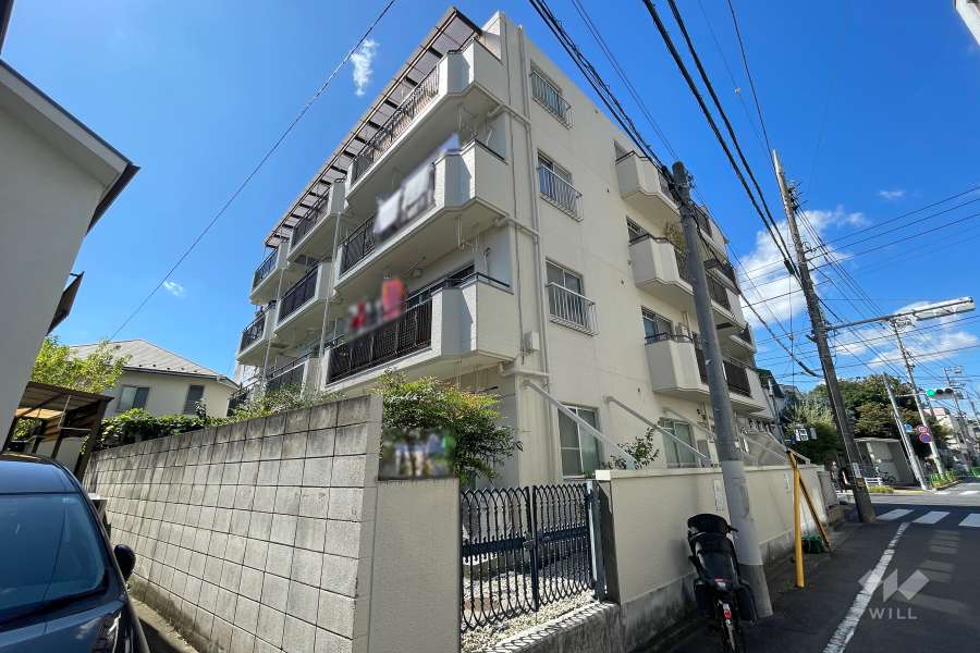 パーセル深沢の外観（南東側から）　