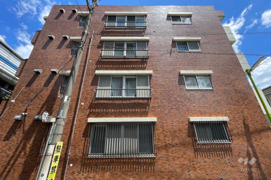 ハウス深沢の外観（南西側から）