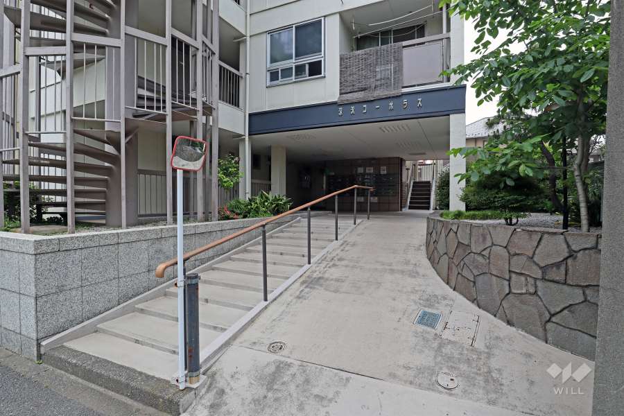 エントランスアプローチ