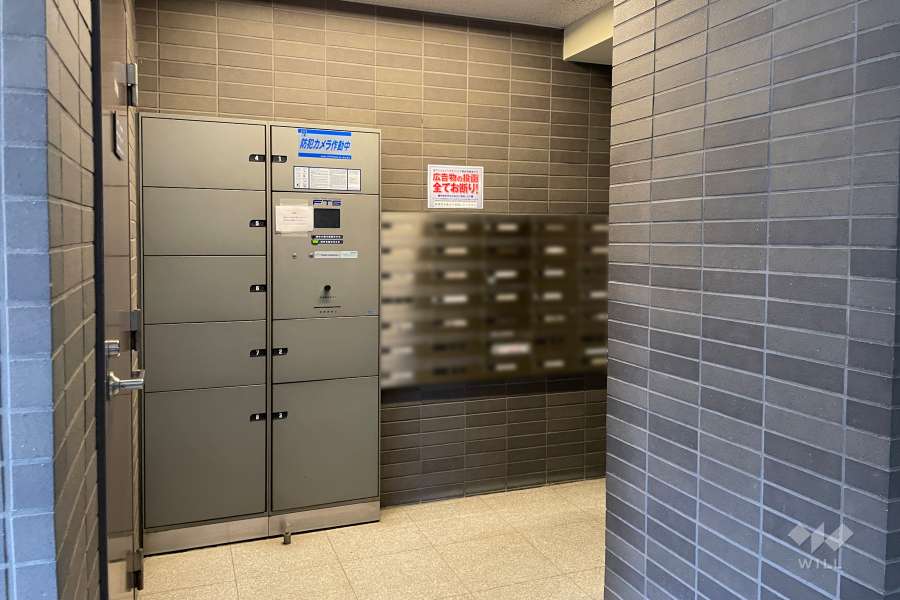 宅配ボックスと共用ポスト