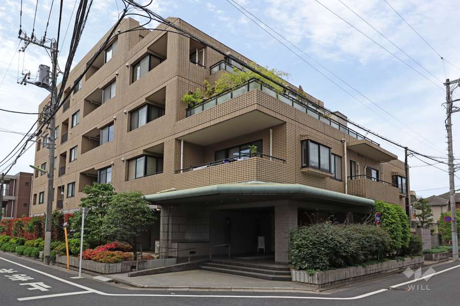 マノー深沢の外観（北東側から）