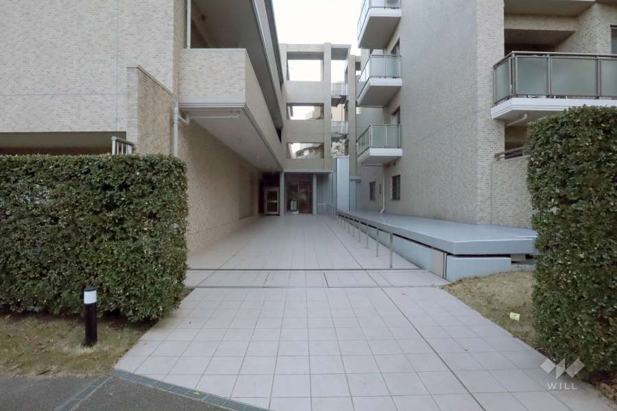 エントランスアプローチ