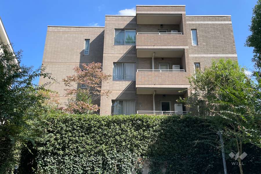 パルテール深沢の外観（西側から）