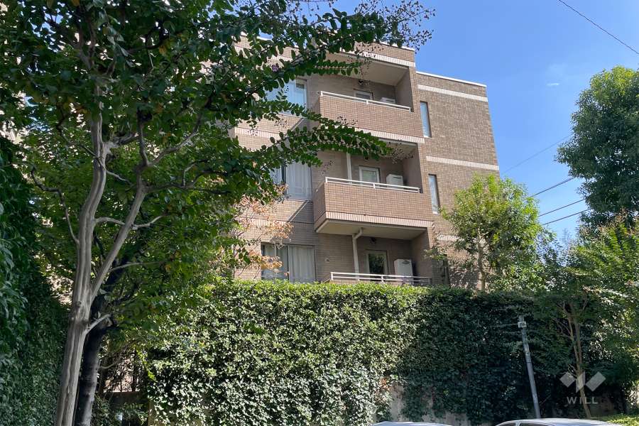 パルテール深沢の外観（北西側から）