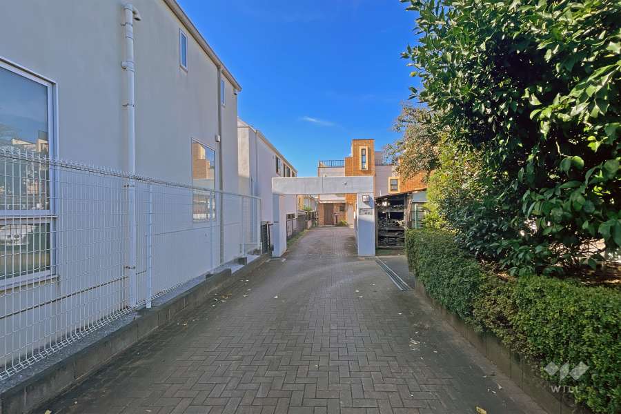 エントランスアプローチ