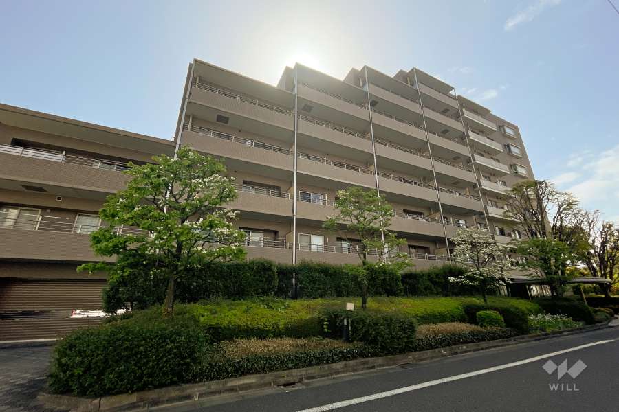 フォーリア駒沢公園パークサイドの外観（北西側から）