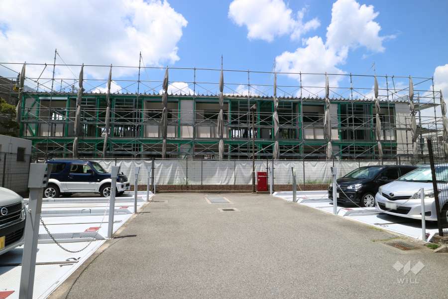 敷地内駐車場（屋外機械式）