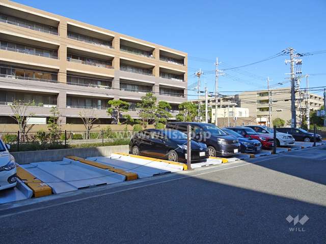 敷地内駐車場（屋外機械式）