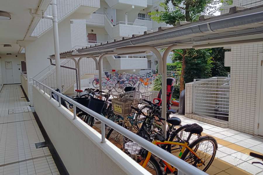 駐輪場-中銀第2世田谷マンシオン
