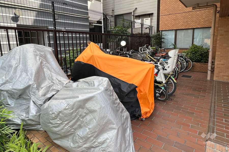 バイク置場