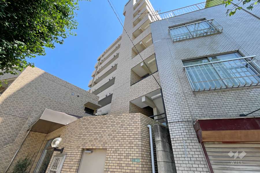 ライオンズマンション世田谷上町の外観（北西側から）