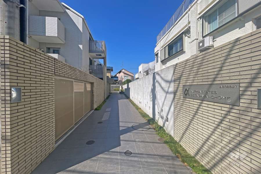 エントランスアプローチ