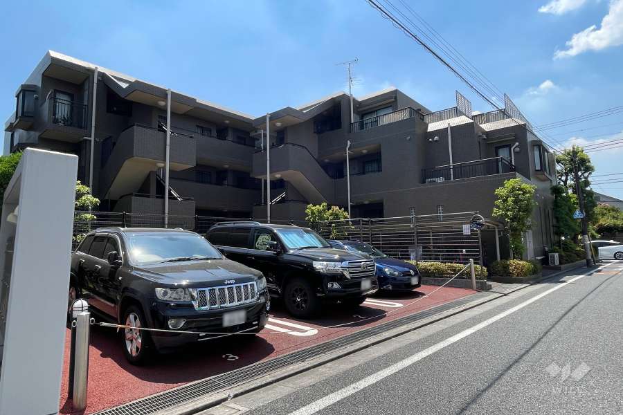 敷地内駐車場（屋外平面式）