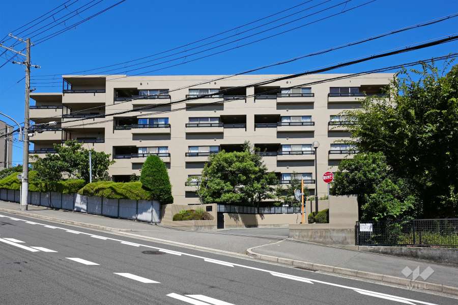愛宕山ビューハイツの外観（西側から）