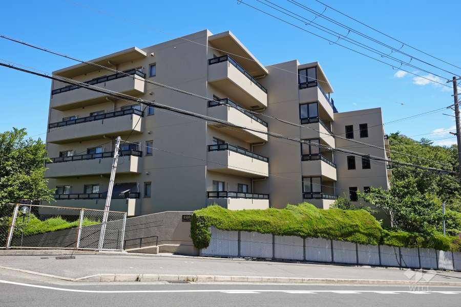 愛宕山ビューハイツの外観（北西側から）