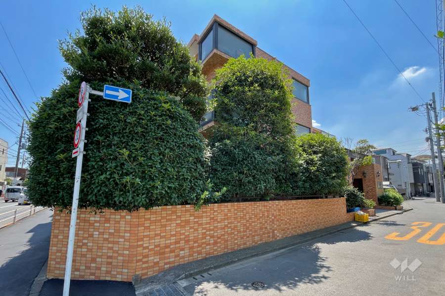 ライオンズマンション世田谷の外観（北側から）