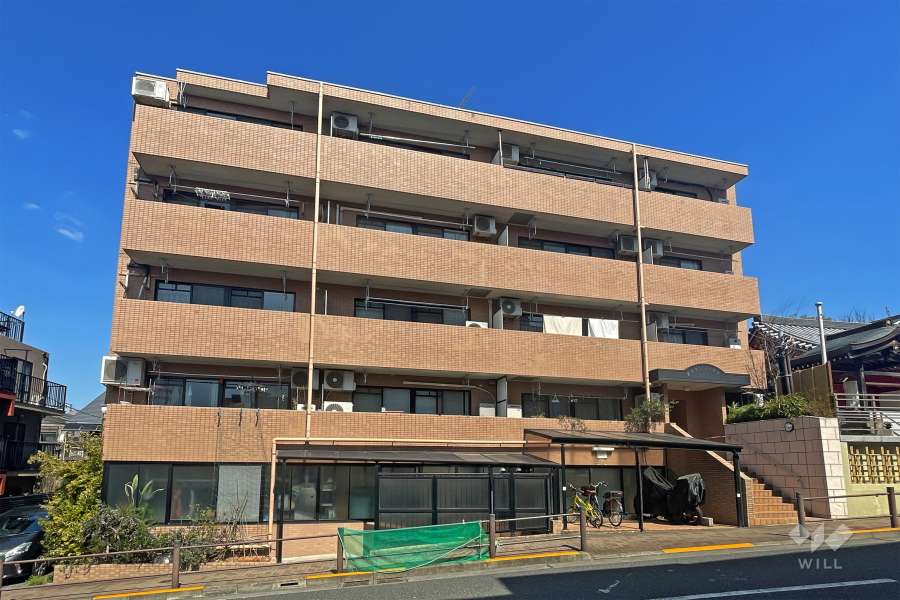 エクセレンス世田谷の外観（南西側から）